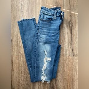 American Eagle Distressed Super High Rise Jegging